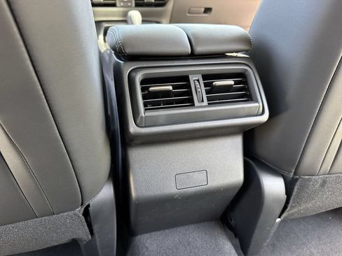 Certified 2026 MAZDA CX-5 Preferred AWD/4WD image 37