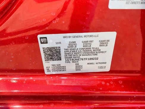 New 2026 GMC Sierra 2500 SLT w/ SLT Premium Package image 33