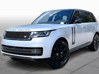 Used 2025 Land Rover Range Rover SE