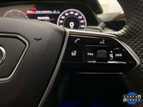 Used 2023 Audi e-tron GT Premium Plus w/ Performance Package image 35