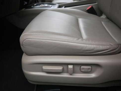 Used 2023 Honda Ridgeline RTL-E image 12