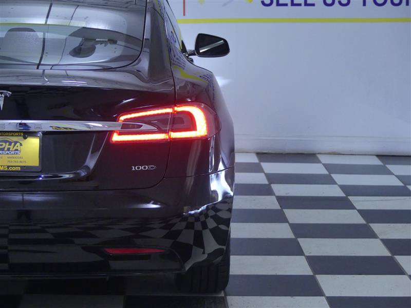Used 2017 Tesla Model S 100D AWD/4WD image 29