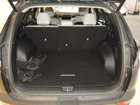 Used 2022 Hyundai Tucson Limited AWD/4WD image 13