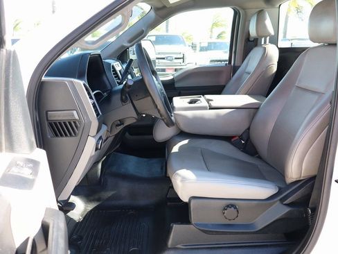 Used 2020 Ford F350 XL w/ Power Equipment Group image 17