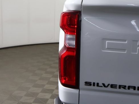 Used 2022 Chevrolet Silverado 3500 LTZ w/ LTZ Plus Package AWD/4WD image 21