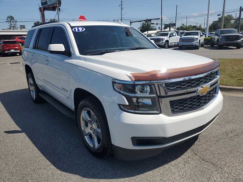 Used 2019 Chevrolet Tahoe LT RWD image 8