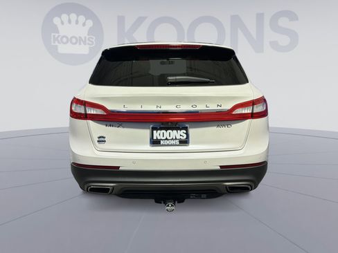 Used 2018 Lincoln MKX Reserve AWD/4WD image 5