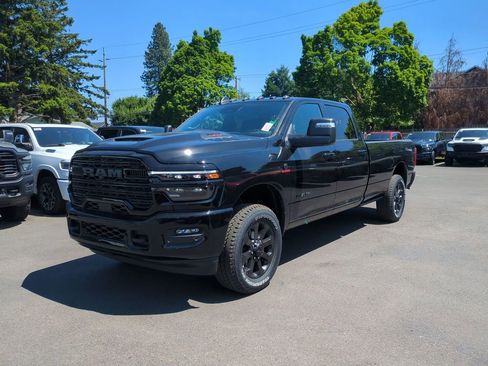 New 2026 RAM 3500 Laramie AWD/4WD image 3