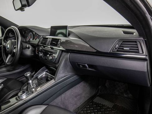 Used 2015 BMW M4 Coupe RWD image 17