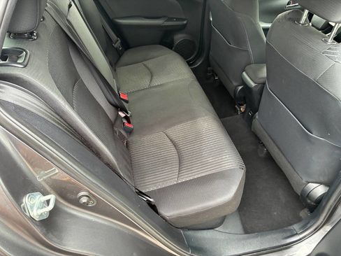 Used 2016 Toyota Prius Two image 8