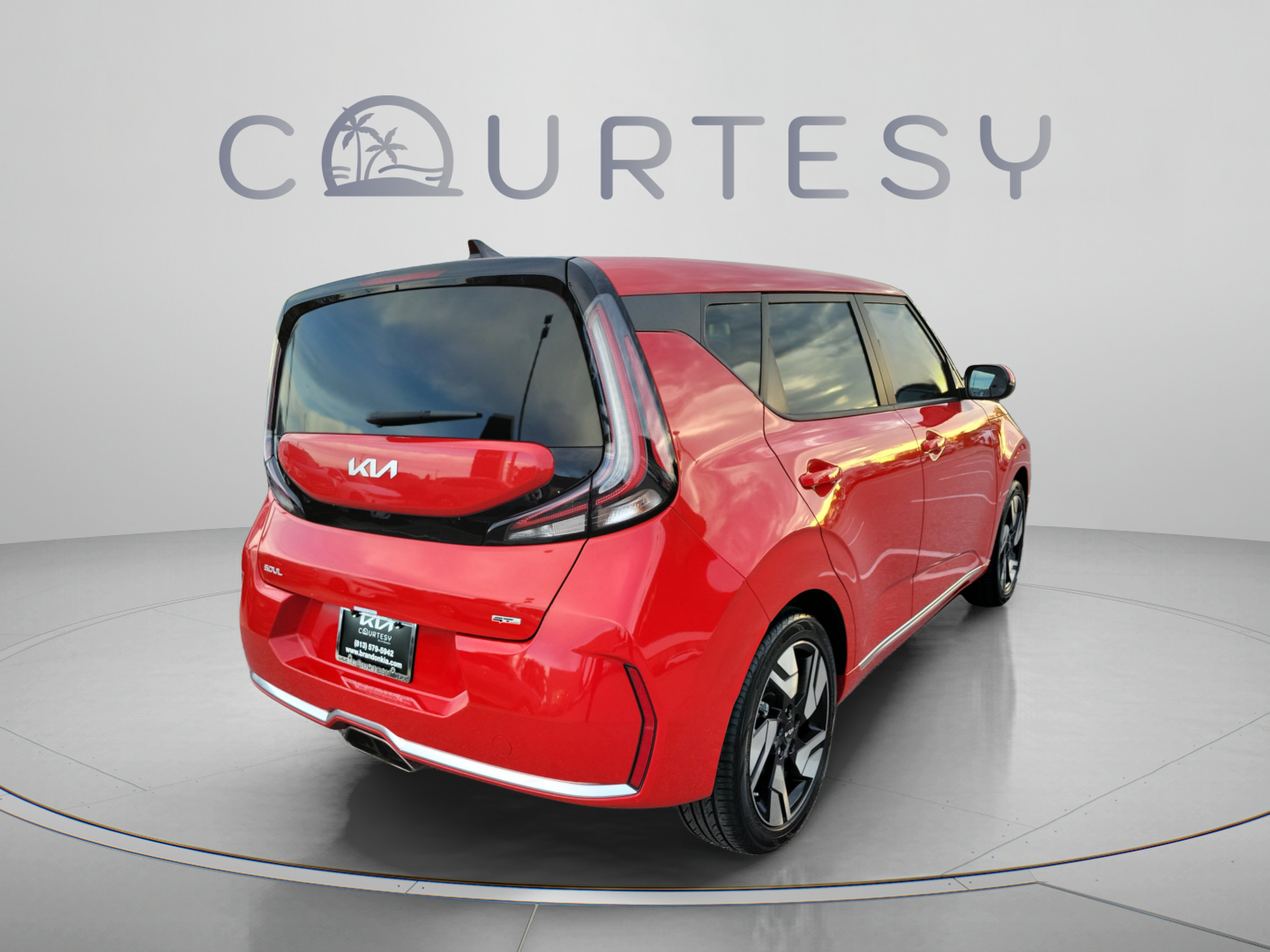 Certified 2024 Kia Soul GT-Line w/ Option Group 020 FWD image 3