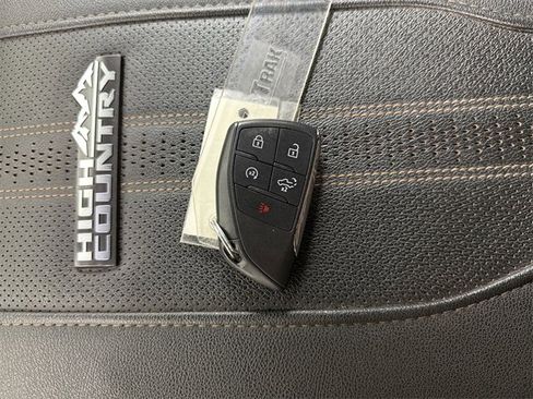 Certified 2024 Chevrolet Silverado 3500 High Country w/ High Country Premium Package image 36