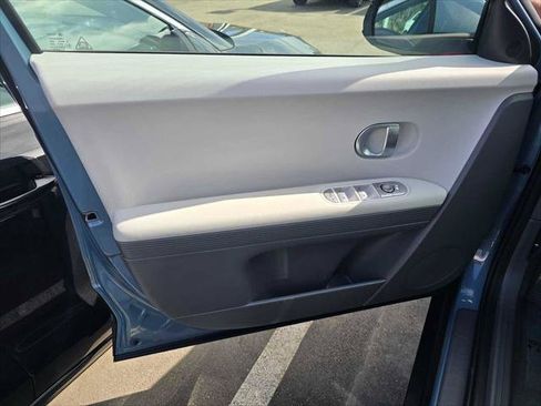 Used 2024 Hyundai Ioniq 5 SE RWD image 19
