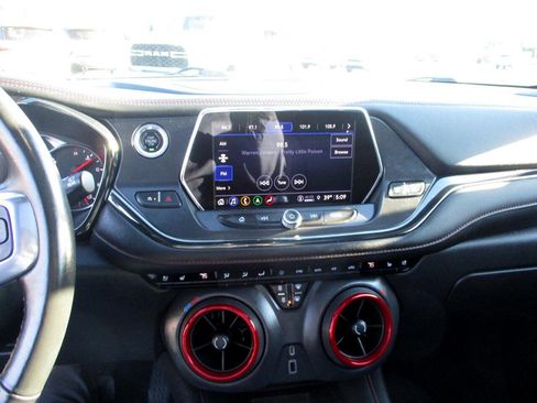 Used 2022 Chevrolet Blazer RS w/ Enhanced Convenience Package image 4