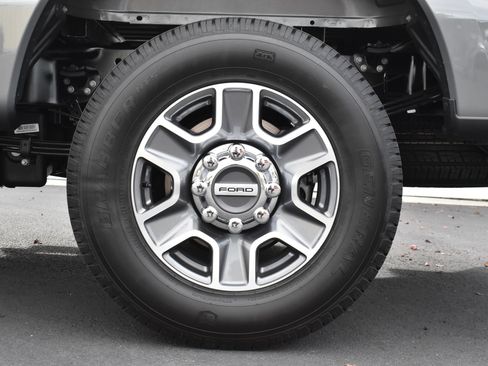 New 2026 Ford F350 Lariat image 36