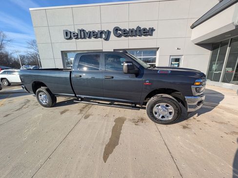 New 2026 RAM 2500 Tradesman image 4