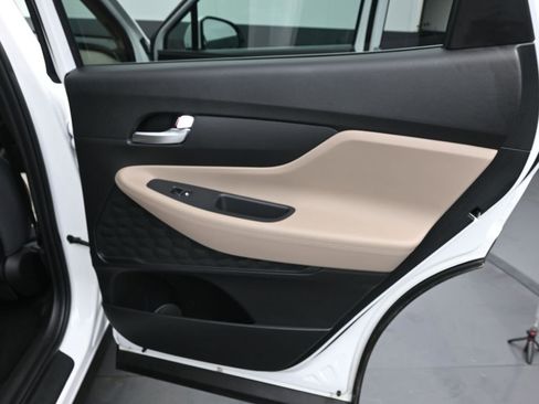 Certified 2023 Hyundai Santa Fe SEL image 12