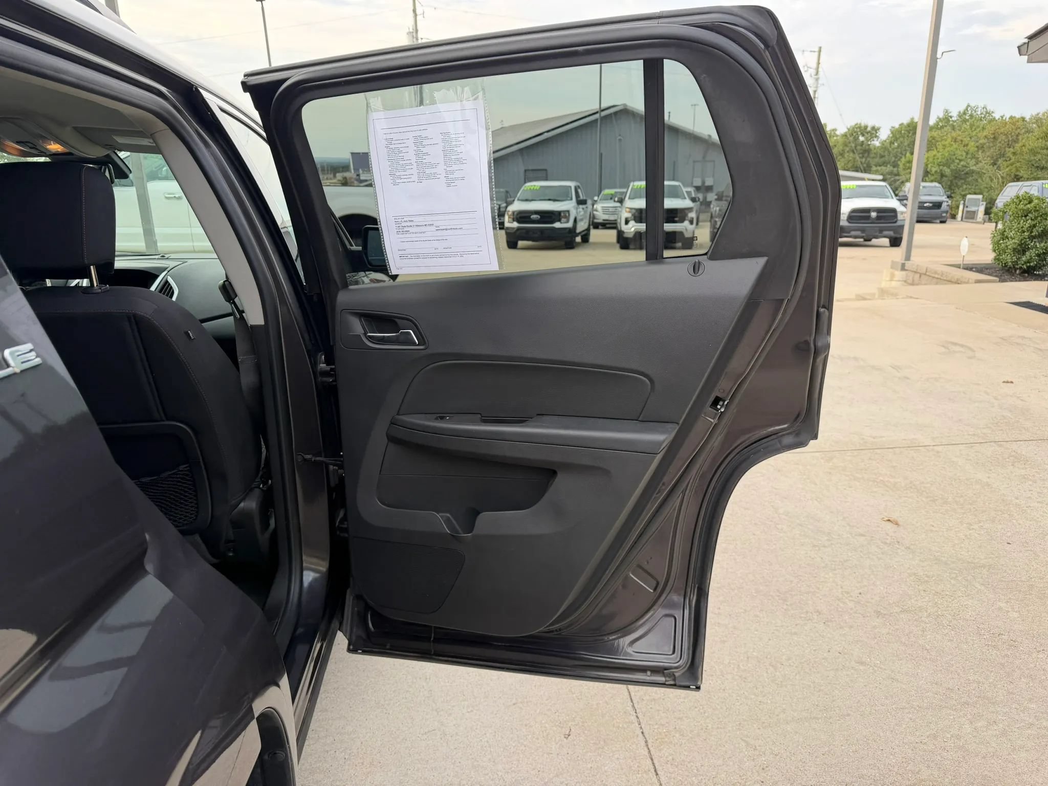 Used 2015 GMC Terrain SLE w/ Convenience Package AWD/4WD image 37