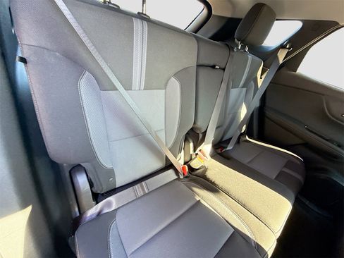 Used 2023 Chevrolet Blazer LT w/ Driver Confidence Package image 24