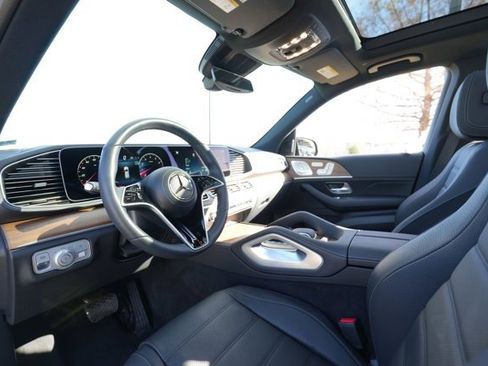 Certified 2025 Mercedes-Benz GLE 580 4MATIC image 39