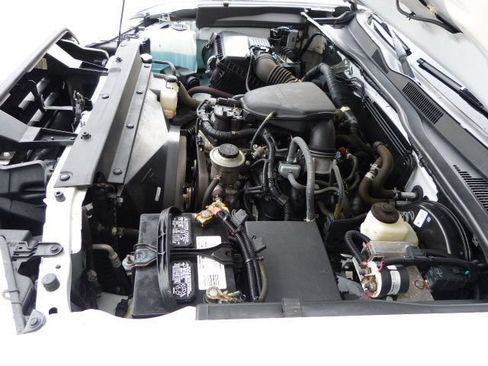 Used 2022 Toyota Tacoma SR RWD image 10