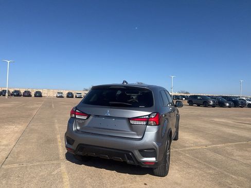 Used 2023 Mitsubishi Outlander Sport ES image 20