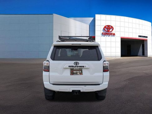 Used 2021 Toyota 4Runner Trail Special Edition AWD/4WD image 11