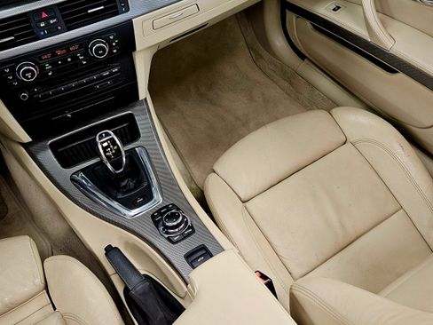 Used 2012 BMW 335is Convertible image 22