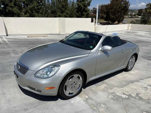 Used 2002 Lexus SC 430 Convertible image 4