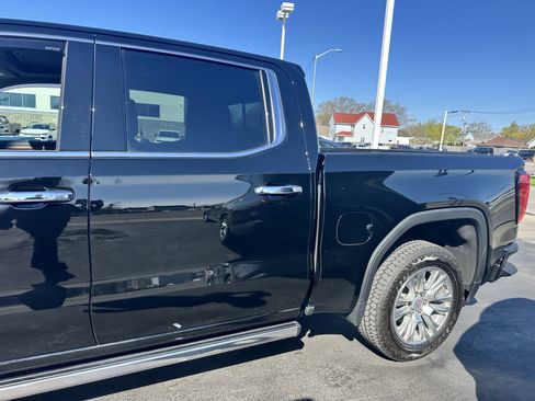 Used 2025 GMC Sierra 1500 Denali w/ Technology Package image 5