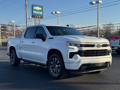 Used 2022 Chevrolet Silverado 1500 RST w/ Z71 Off-Road Package image 3
