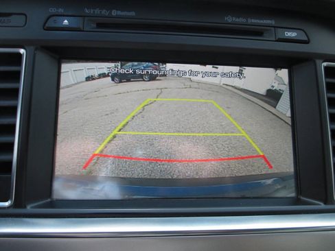 Used 2016 Hyundai Sonata Limited w/ Option Group 04 FWD image 23