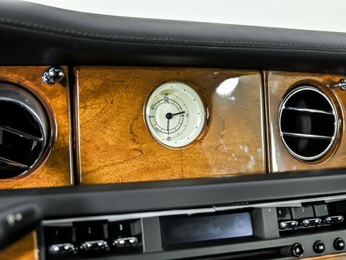 Used 2008 Rolls-Royce Phantom Drophead Coupe RWD image 31