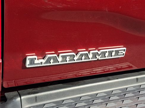 Used 2019 RAM 2500 Laramie AWD/4WD image 24