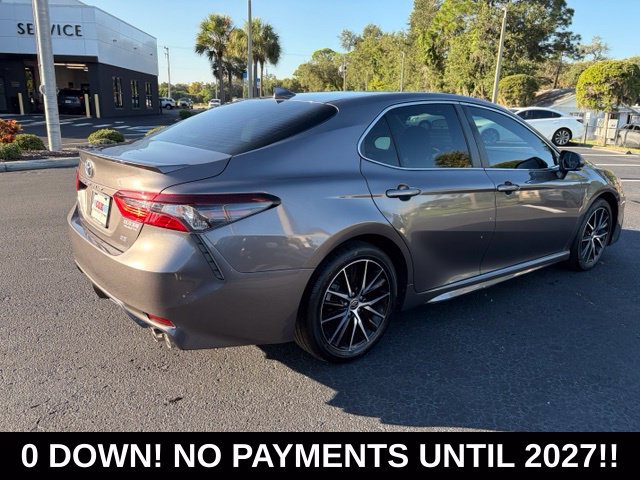 Used 2023 Toyota Camry SE FWD image 6