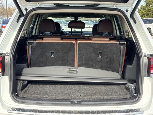 Used 2022 Volkswagen Atlas SEL image 6