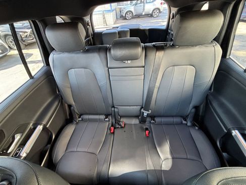 Used 2024 Mercedes-Benz EQB 250+ image 45