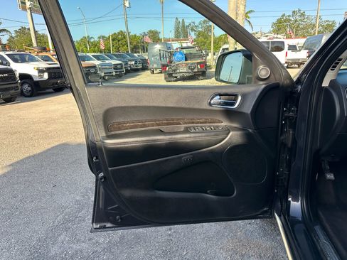 Used 2016 Dodge Durango Limited w/ Nav & Power Liftgate Group image 9