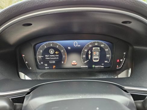 Used 2024 Honda Civic Touring image 19