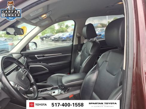 Used 2022 Kia Telluride LX FWD image 12