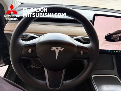 Used 2023 Tesla Model 3 Standard Range RWD image 14