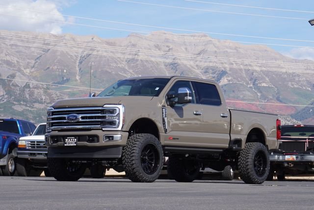 Used 2026 Ford F250 Platinum w/ Platinum Plus Package AWD/4WD image 3