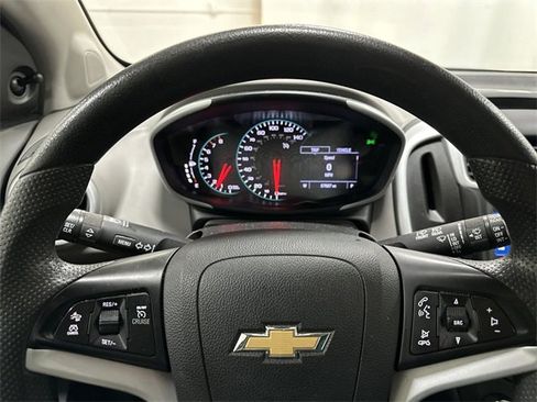 Used 2020 Chevrolet Sonic LT image 10