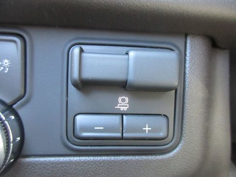 New 2026 GMC Yukon XL Elevation w/ Elevation Premium Package AWD/4WD image 21
