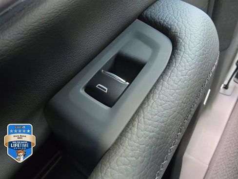 New 2026 GMC Yukon Denali AWD/4WD image 12