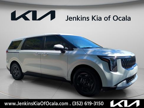New 2026 Kia Carnival image 4