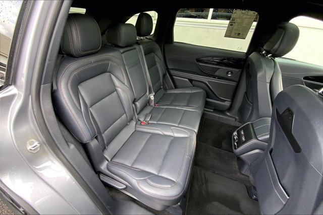 Used 2024 Lincoln Nautilus Premier w/ Equipment Group 102A AWD/4WD image 27