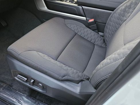 New 2026 Toyota Tundra SR5 AWD/4WD image 4