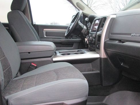 Used 2018 RAM 2500 Big Horn AWD/4WD image 11