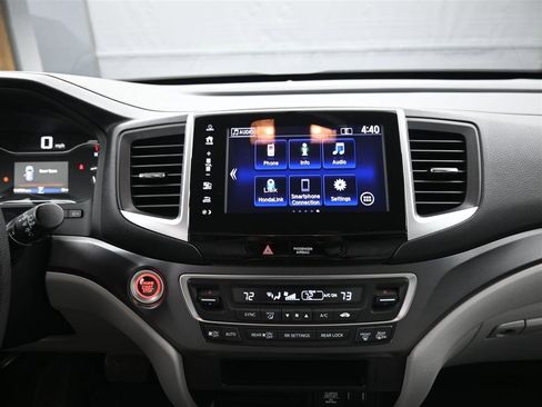 Used 2018 Honda Pilot EX image 14